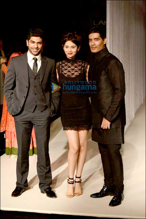 b town celebs at lakme fashion week day 1 5