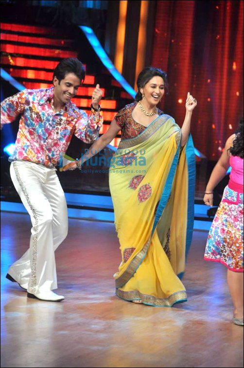 tusshar riteish dance on sets of jdj 2