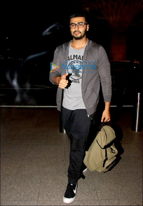 what bollywood stars did this week 1071