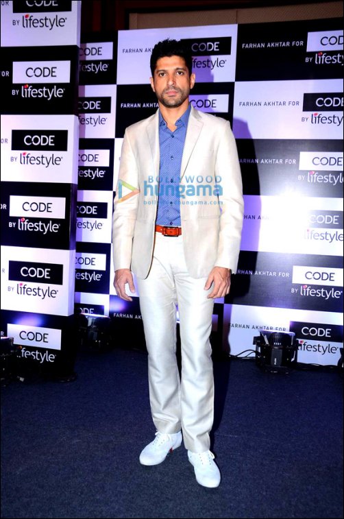 what bollywood stars did this week 741