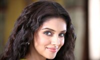 “Energy dips on sets when Abhishek is not around” – Asin