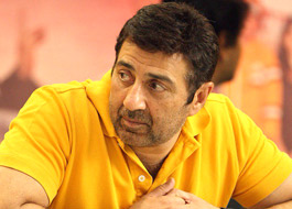 Sunny Deol panics, moves release date of Ghayal Once Again