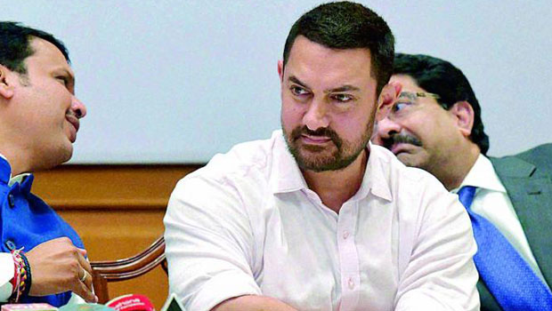 Aamir Khan-Devendra Fadnavis At ‘Satyamev Jayate Water Cup’ Launch