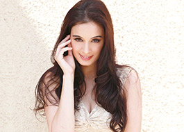 Evelyn Sharma to launch School of Seams