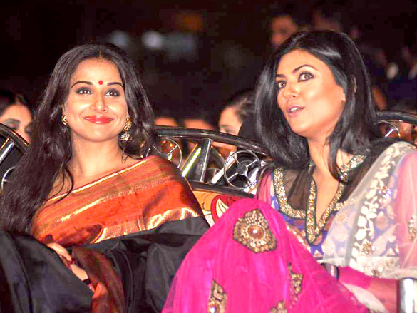 bollywood rocks at umang police show 2012 14