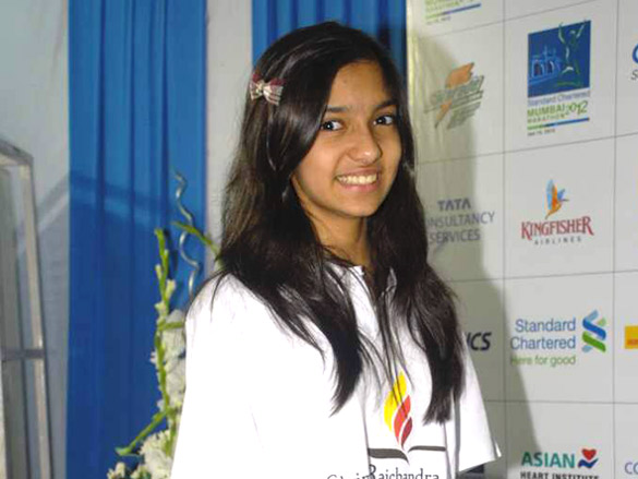 shaan at standard chartered mumbai marathon 2012 press meet 9