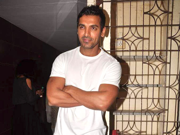 john abraham snapped at a private screening 4