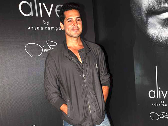 arjun rampals alive perfume launch 20