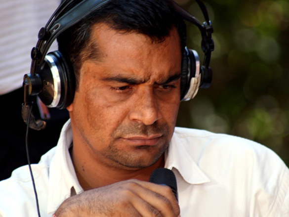 on the sets of phas gaye re obama 10