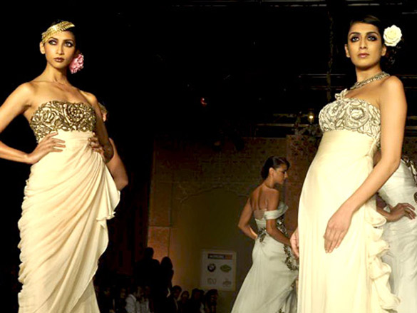 ayesha deepalas show at hdil india couture week 2010 7