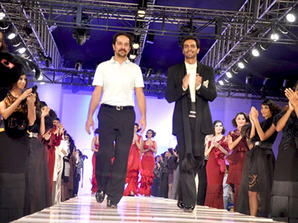 arjun rampal walks for shahab durazi at hdil india couture week 2010 3