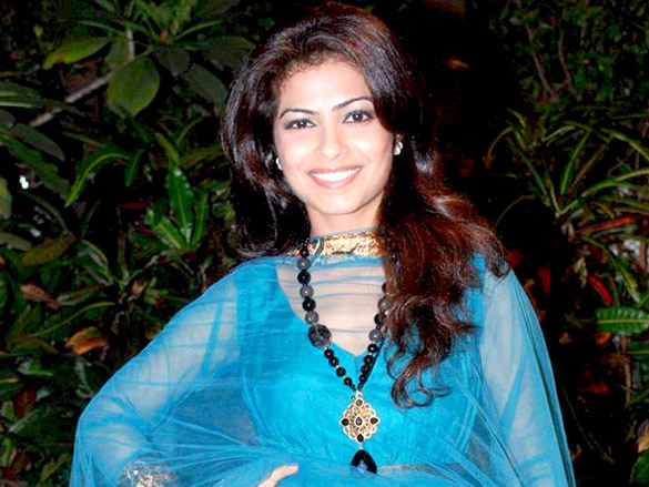 mandira gul vj mia at nisha merchants festive collection launch at fuel 12
