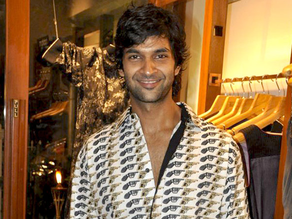 shraddha nigam and gogee at fuel preview 9