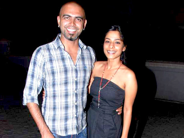 john and bipasha attend jhootha hi sahi special screening 10