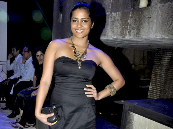 shahana and models sizzle at grey goose gauri nainika show 3