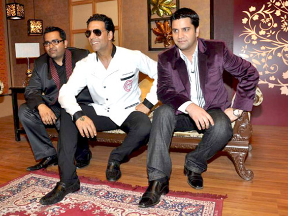 akshay kumar on the set of amul master chef india 3