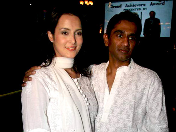 shaan and kashmira shah at asif bhamlas diwali celebrations 4