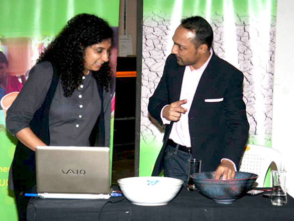 rahul bose supporting oxfam india 3