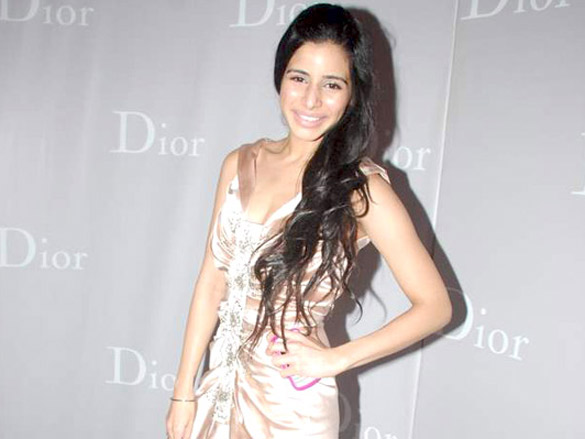 deepika karan sushmita shilpa and genelia at dior store launch 17