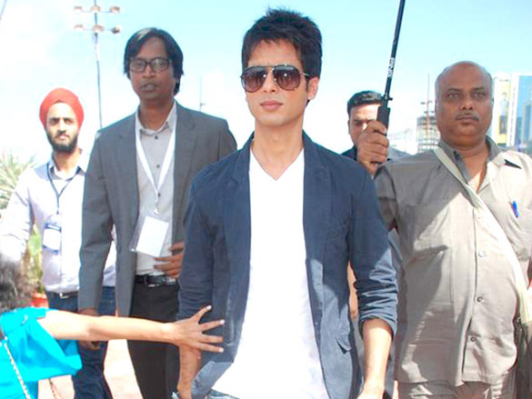 shahid kapoor opens auto car expo 6