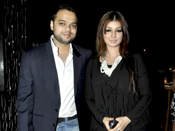 dino and ayesha takia grace 212 restaurant launch 4
