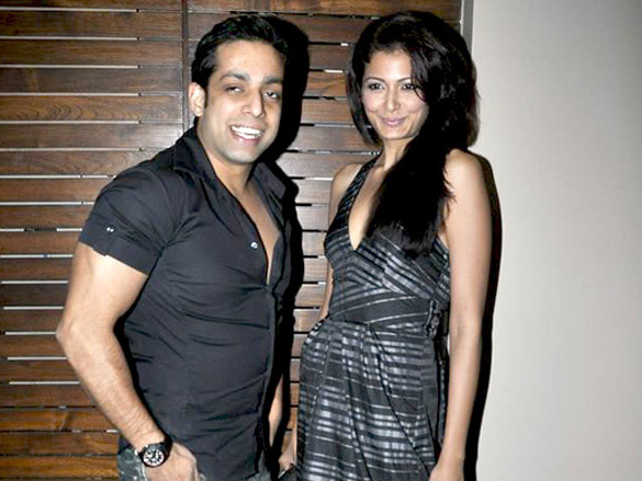 dino and ayesha takia grace 212 restaurant launch 14