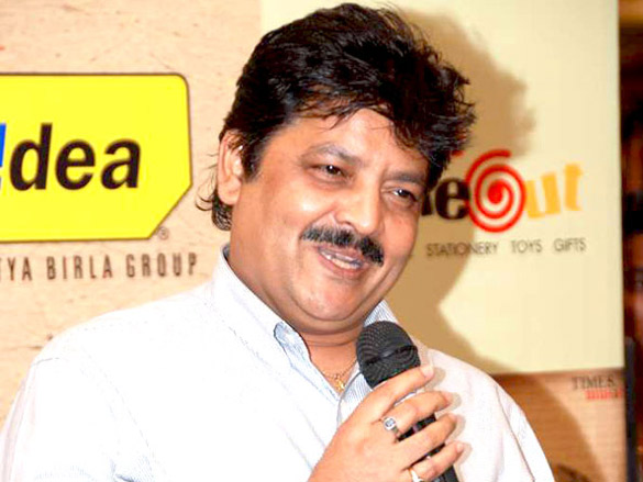 anup jalota and udit narayan at the launch of mahatma cd 7