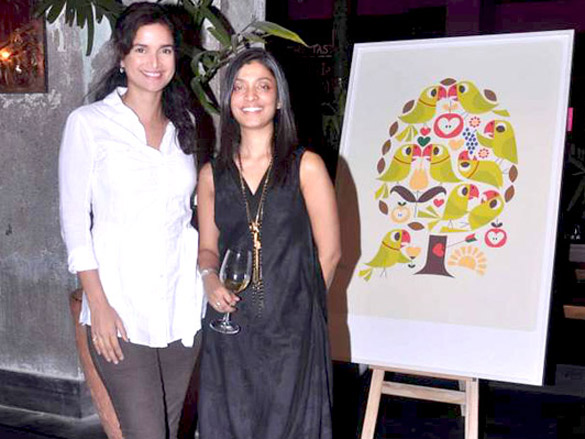 sushma reddy and ayan mukherji at divya thakur art event 2