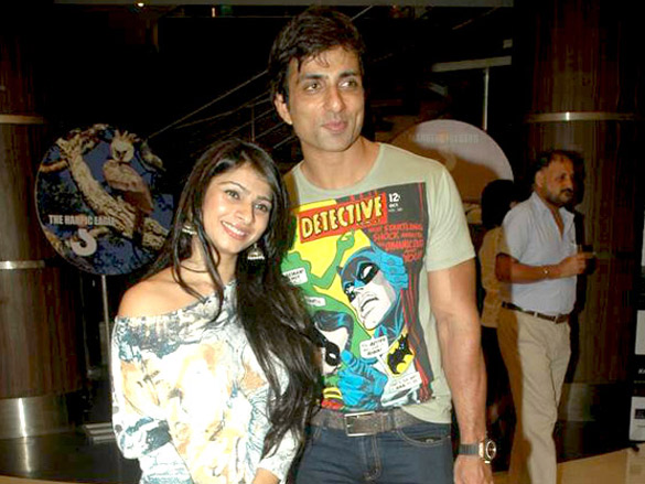 sonam tanisha and sonu sood at bbc knowledge magazine launch 6