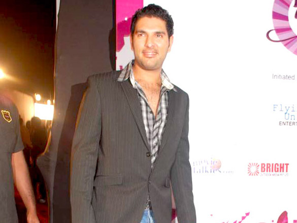 salman jacqueline sophie and neha at pearls waves concert 27