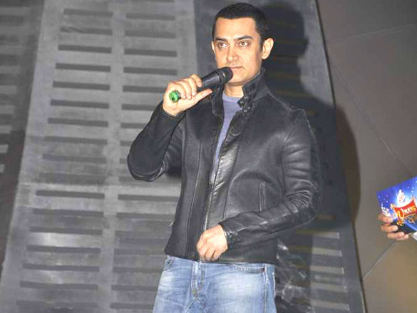amitabh aamir srk salman and hrithik grace umang police show 3