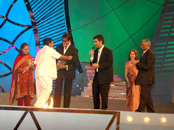 amitabh aamir srk salman and hrithik grace umang police show 9