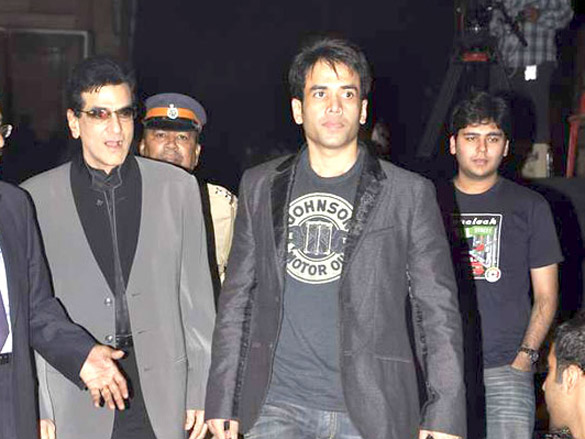 amitabh aamir srk salman and hrithik grace umang police show 45