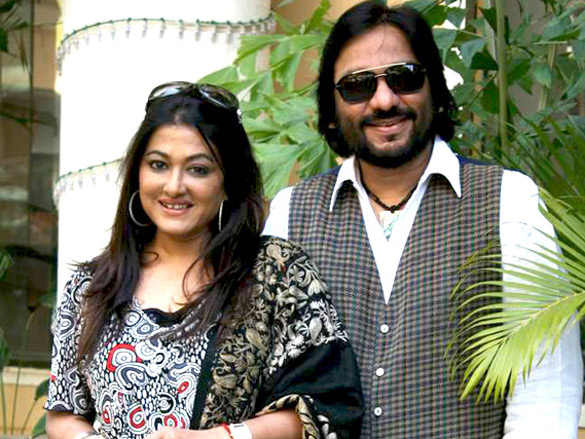 jagjit singh sonali and roop kumar rathod at a photo shoot for album cover 8