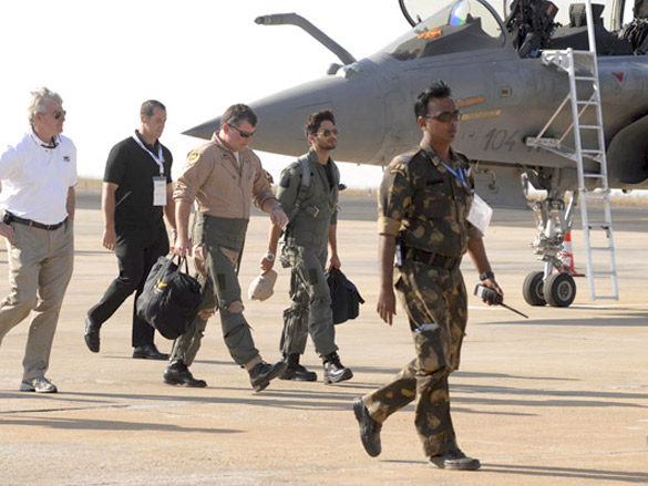 on the sets of mausam 21