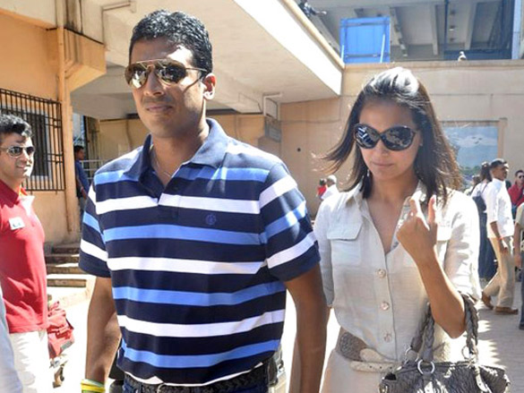 lara dutta and mahesh bhupathi arrive in goa for wedding celebrations 5