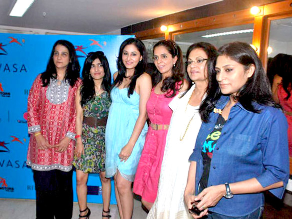 yukta and pooja chopra at lavasa ladies race event 4