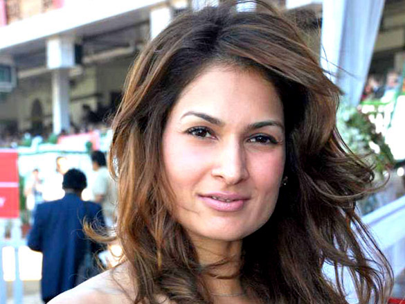 simone singh at hello cup 11