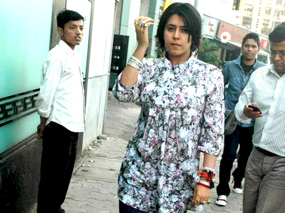tusshar sophie and ekta at valentine event for singles 11