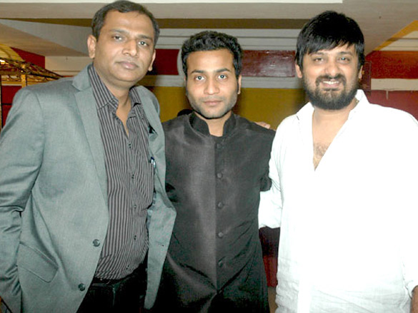 zakir hussain launches the legacy album by ustad sultan khan and sabir khan 8