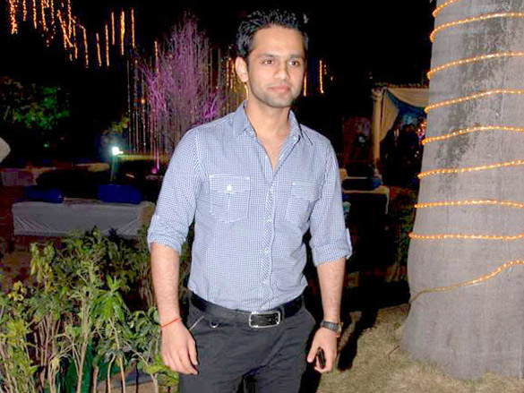 ameesha raveena and others at banpreet singhs sons wedding 13