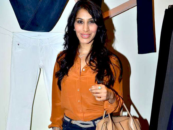 sophie at the launch of denim story store 5