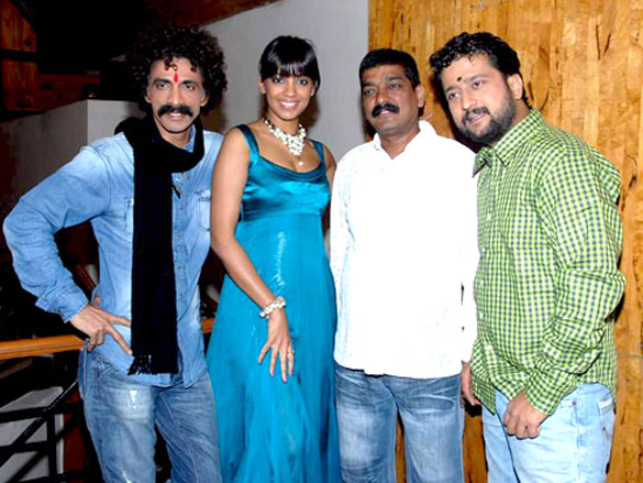 mugdha godse at zee marathi tv serial kesari launch 5