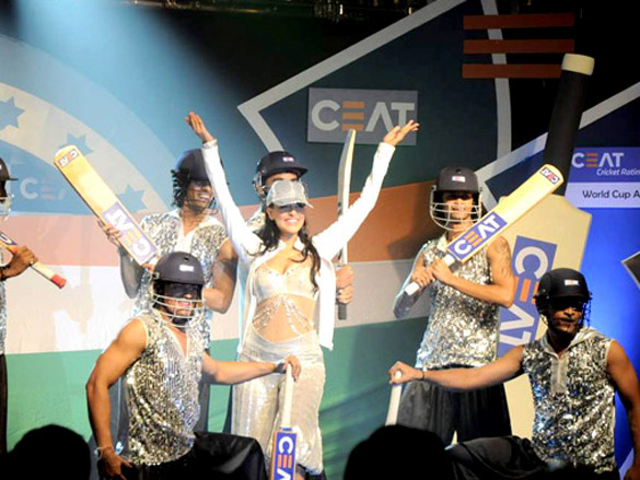 neha dhupia and top cricketers at ceat world cup awards 2