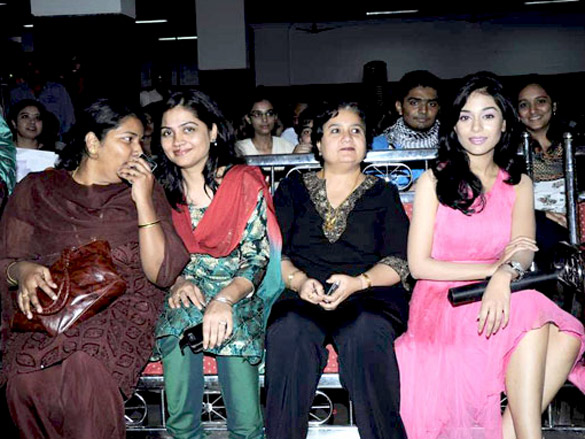 amrita rao at rizvi colleges fest 3
