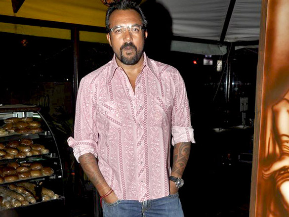 koena kim and harman baweja grace le soleil cafe launch 10