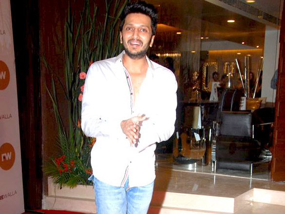 fardeen khan and riteish grace laila khans furniturewala launch 3