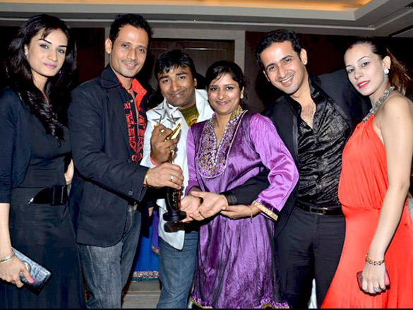 eesha minissha riya and aftab grace stardust awards 2011 post party 9