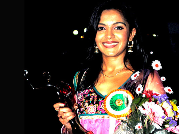 14th hira manik awards 10