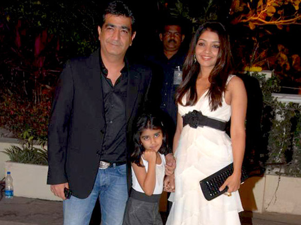 aamir and kiran host imran avantikas wedding reception 62